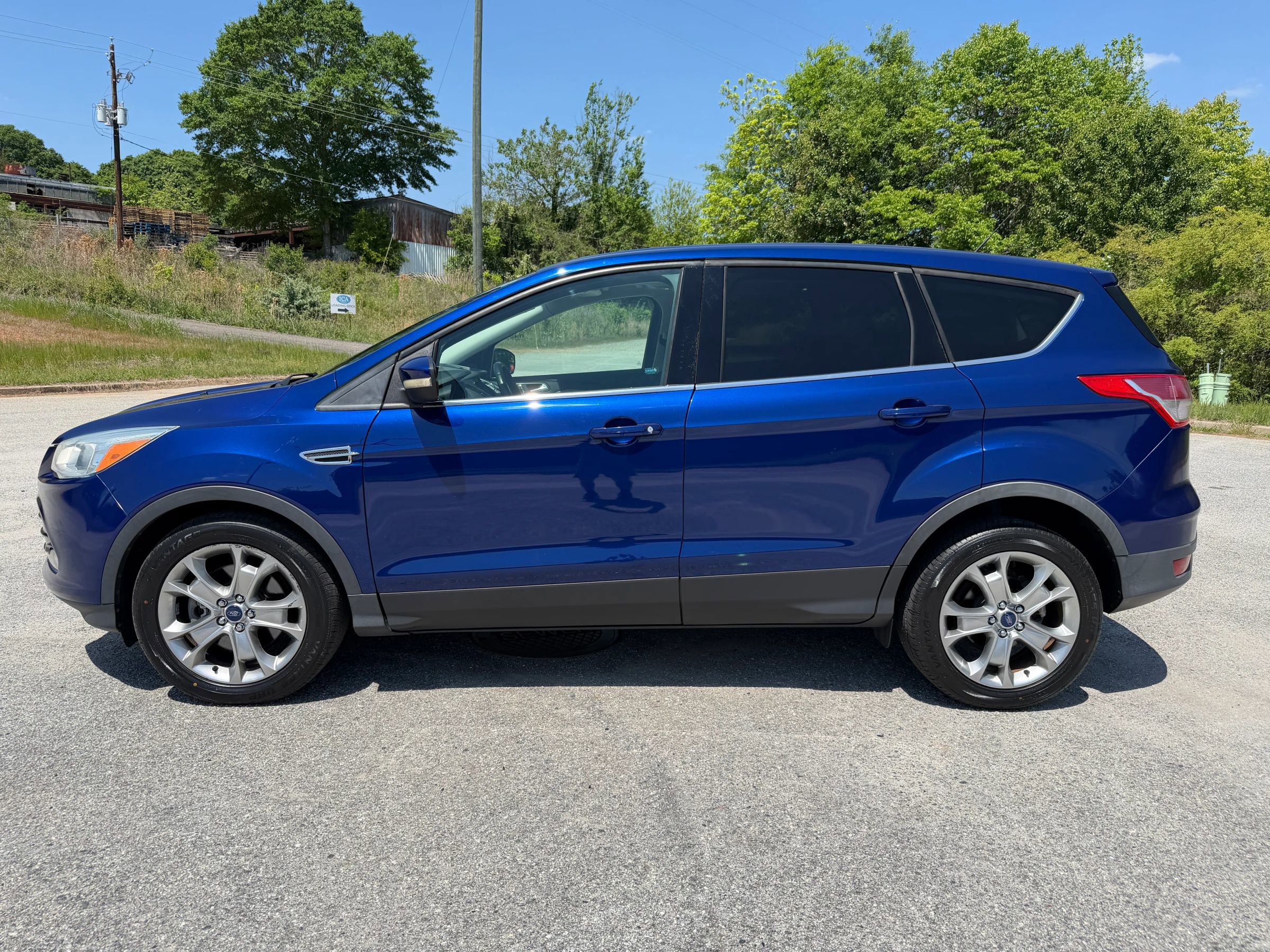 Used 2013 Ford Escape SEL FWD image 2