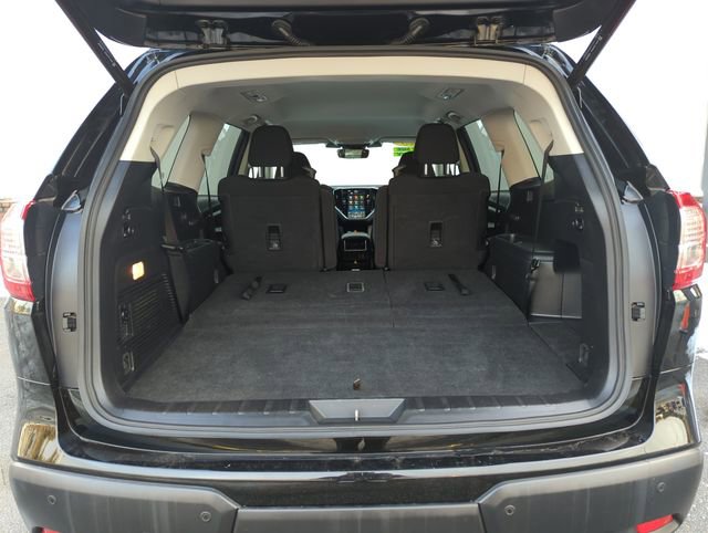 Used 2023 Subaru Ascent Premium w/ Convenience Package image 29