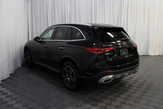 New 2026 Mercedes-Benz GLC 300 4MATIC image 4