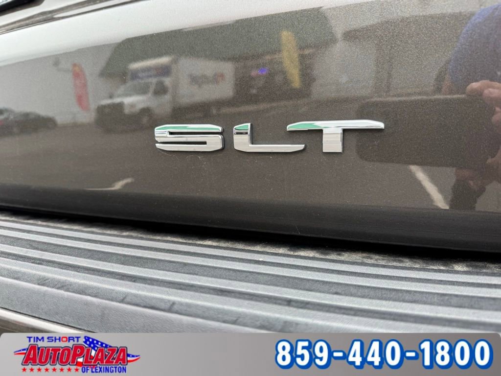 Used 2021 GMC Yukon SLT w/ SLT Luxury Plus Package image 13