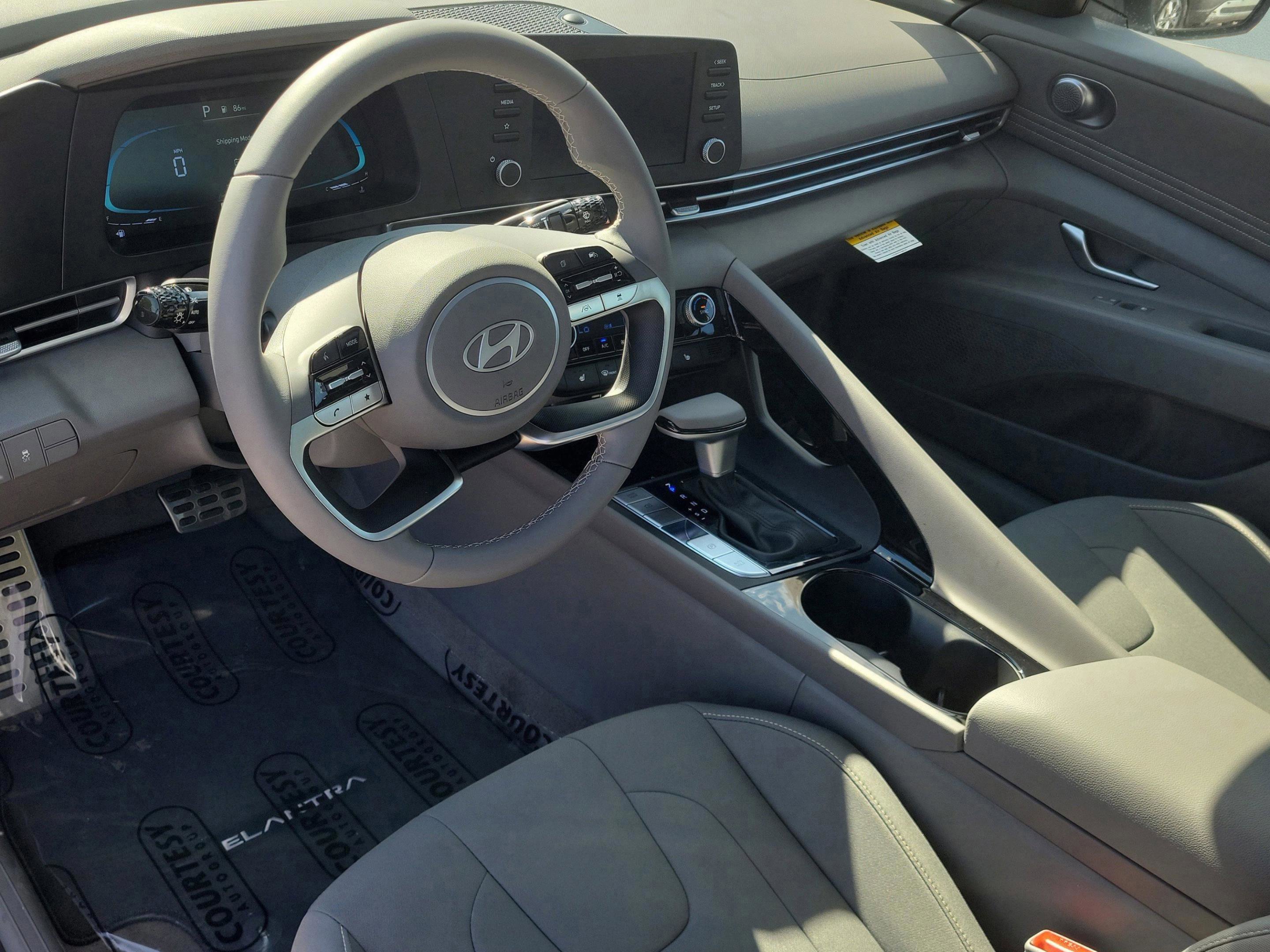 New 2026 Hyundai Elantra SEL Sport image 20