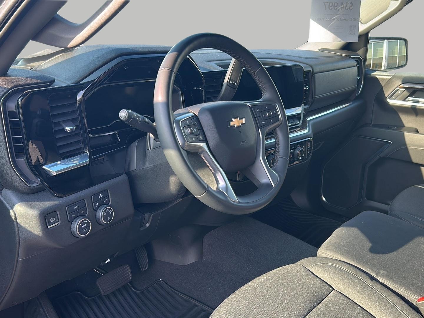 Certified 2023 Chevrolet Silverado 1500 LT AWD/4WD image 14