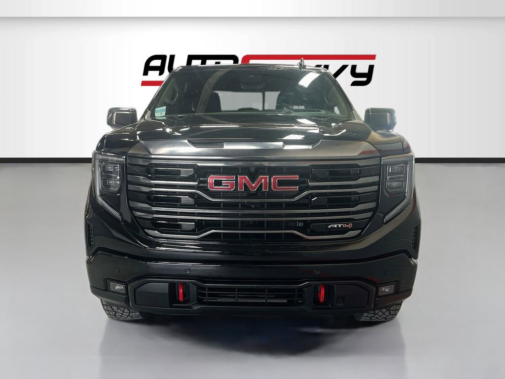 Used 2024 GMC Sierra 1500 AT4 w/ Technology Package AWD/4WD image 2