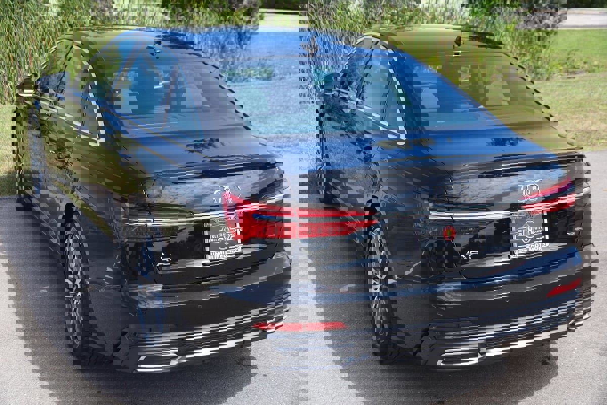 Used 2022 Audi A6 Premium Plus image 31