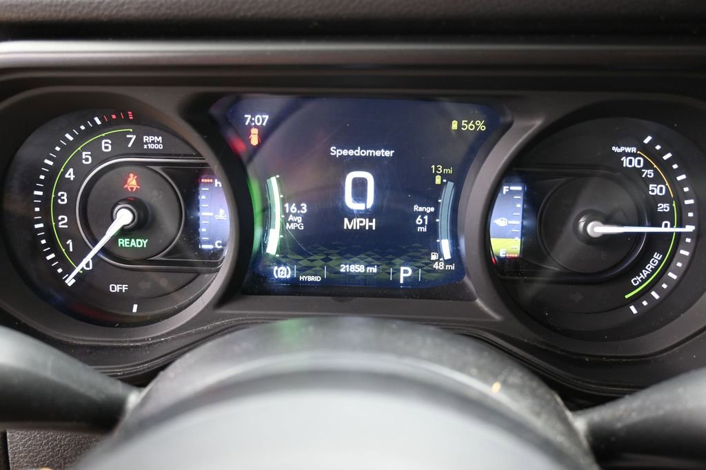 Used 2024 Jeep Wrangler Unlimited w/ Convenience Group AWD/4WD image 21