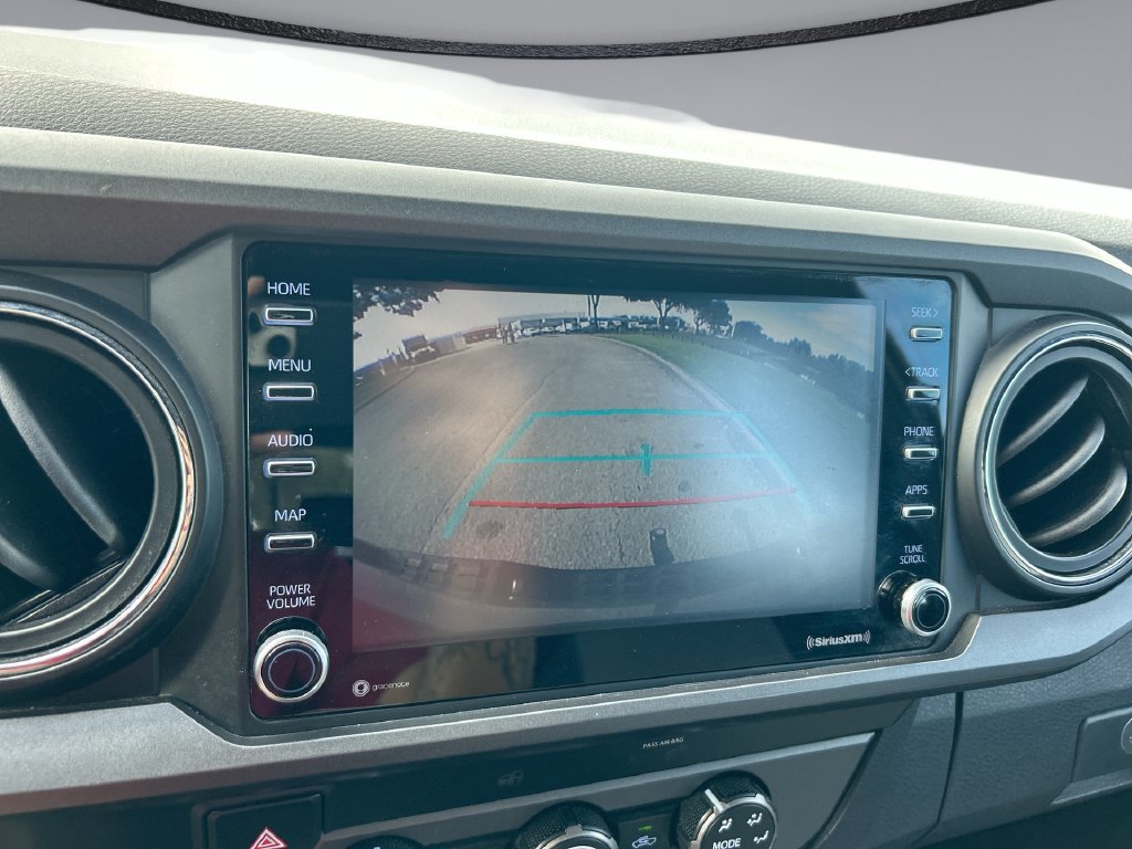 Used 2020 Toyota Tacoma TRD Sport AWD/4WD image 24