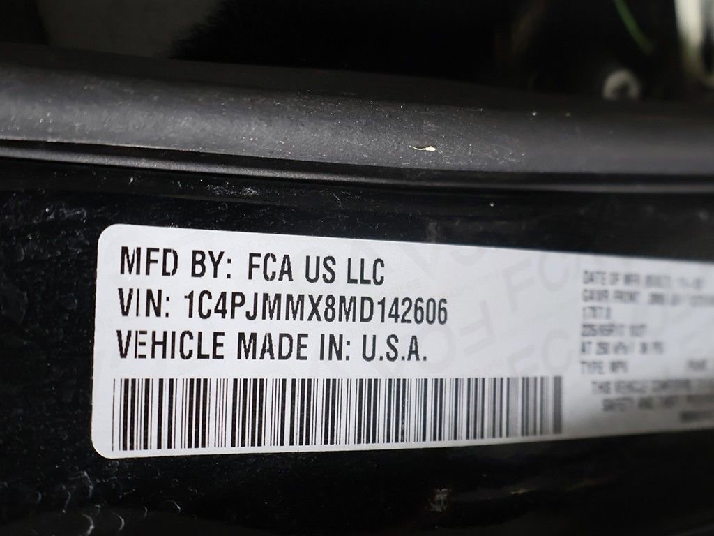 Used 2021 Jeep Cherokee Latitude Lux AWD/4WD image 44