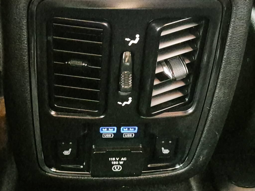 Used 2014 Jeep Grand Cherokee Limited AWD/4WD image 27