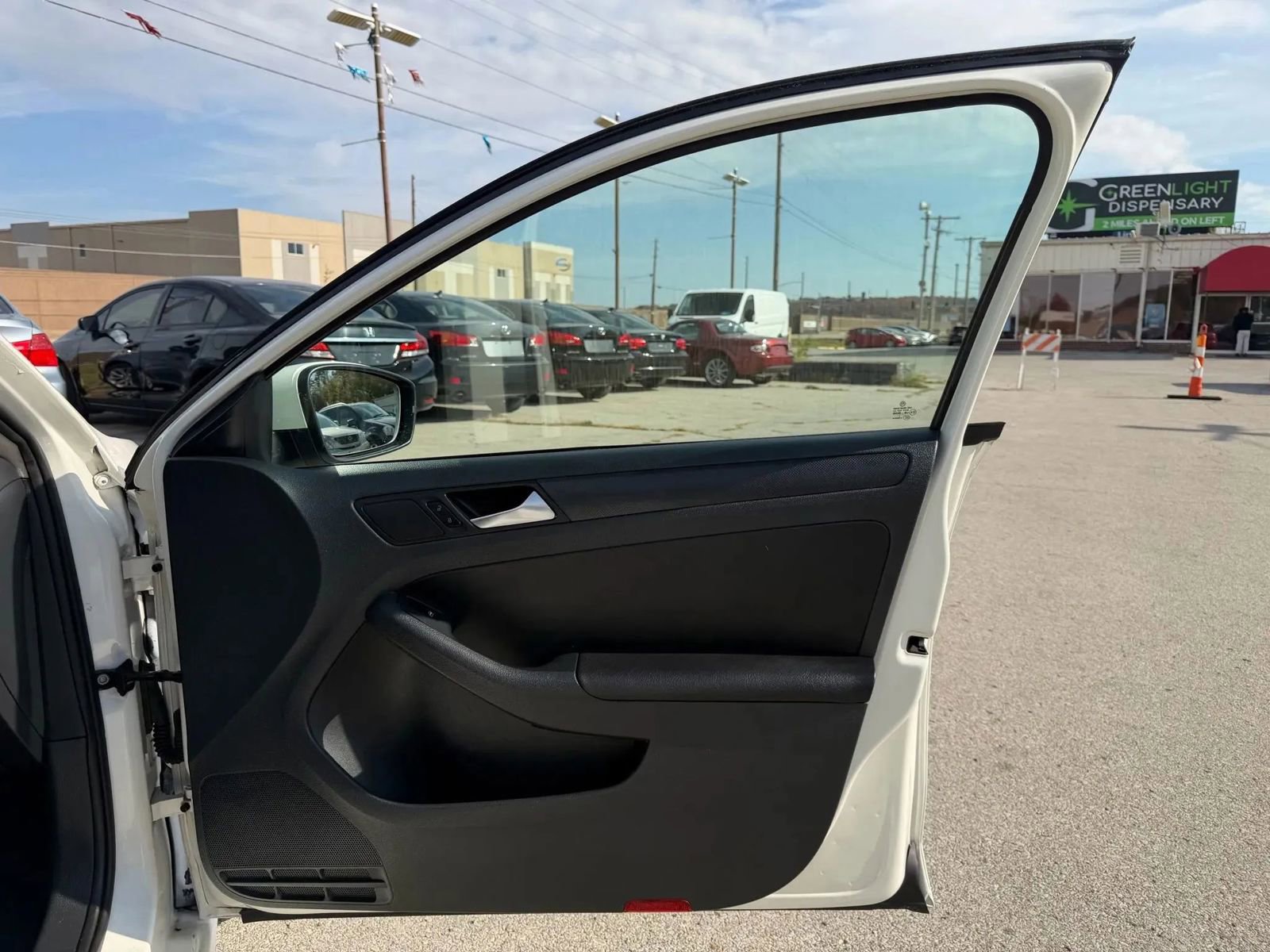 Used 2012 Volkswagen Jetta SE image 12