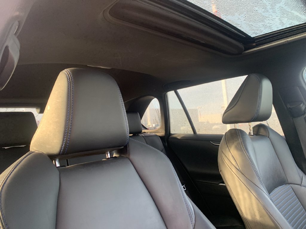 Used 2019 Toyota RAV4 XSE w/ Carpet Mat Package AWD/4WD image 19