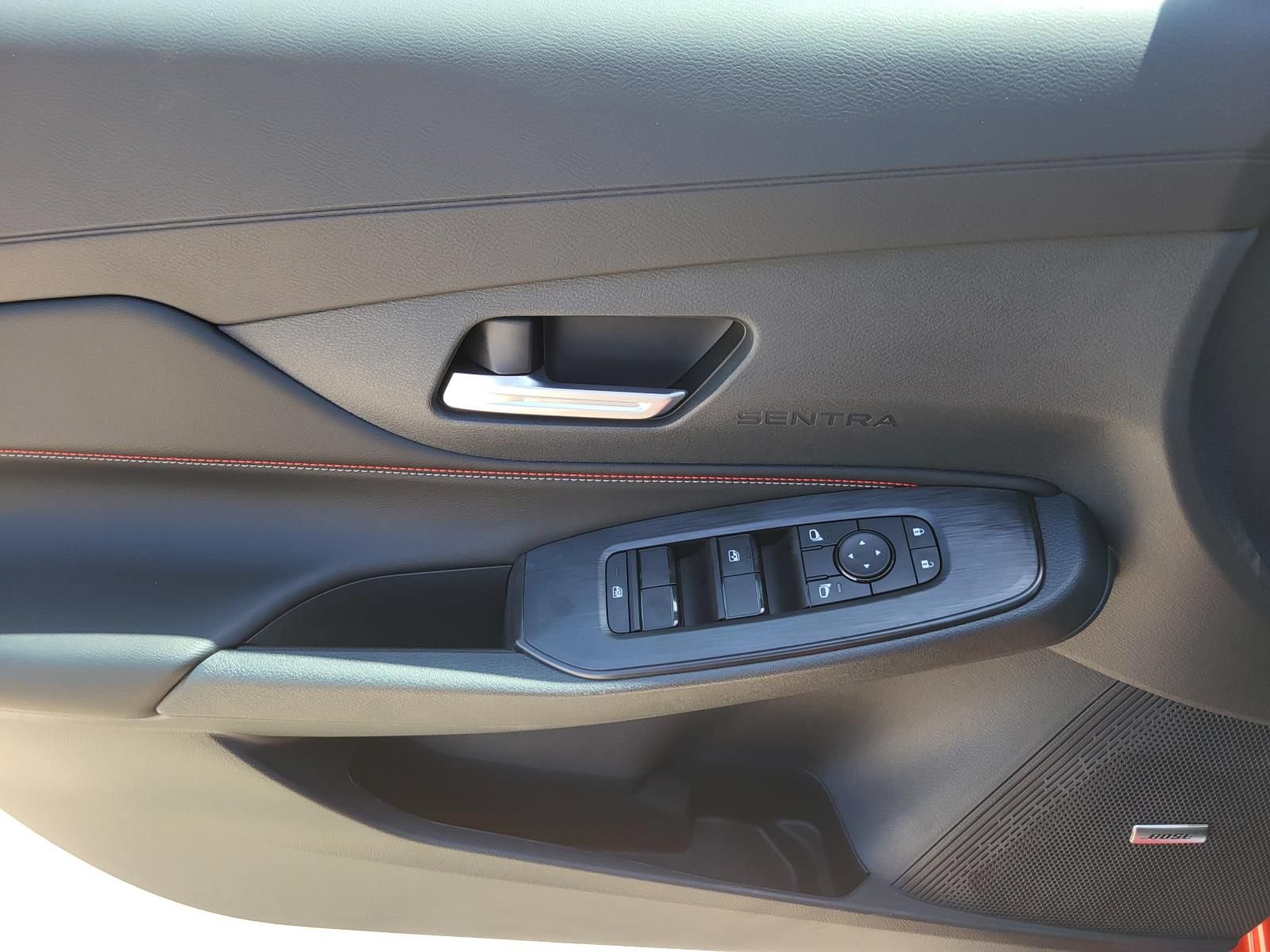 New 2026 Nissan Sentra SR w/ SR Premium Package FWD image 17