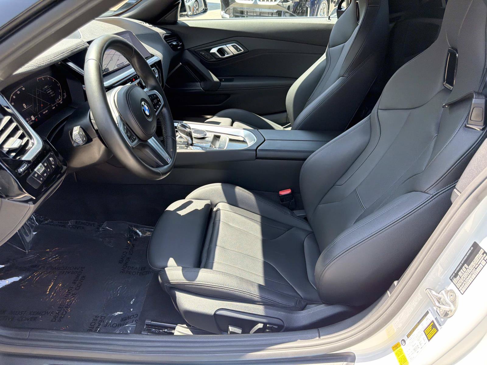 Used 2021 BMW Z4 sDrive30i w/ M Sport Package RWD image 11