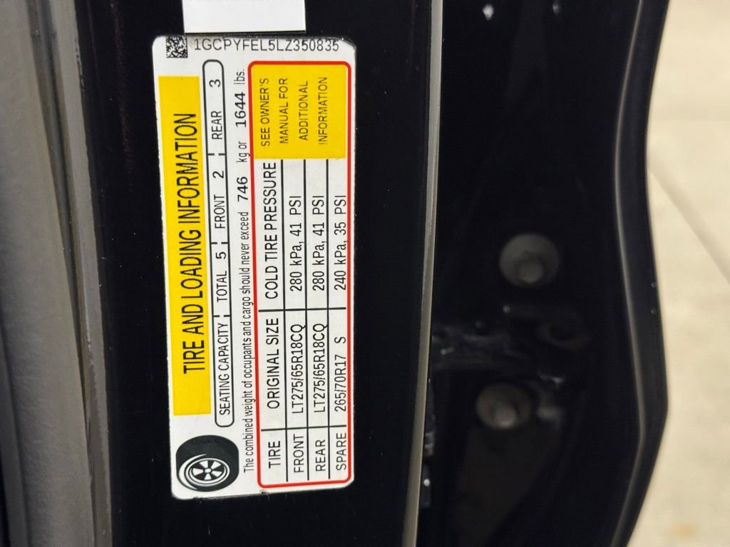 Used 2020 Chevrolet Silverado 1500 LT Trail Boss image 46