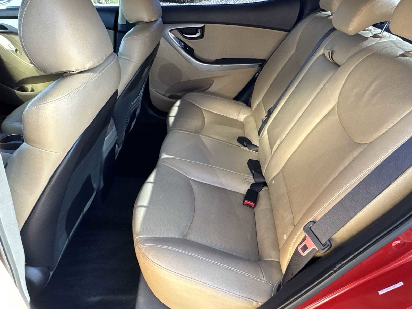 Used 2012 Hyundai Elantra Limited w/ Technology Pkg 5 image 12