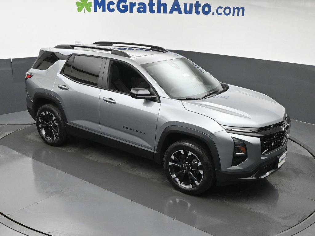 New 2026 Chevrolet Equinox RS w/ Convenience Package III AWD/4WD image 3