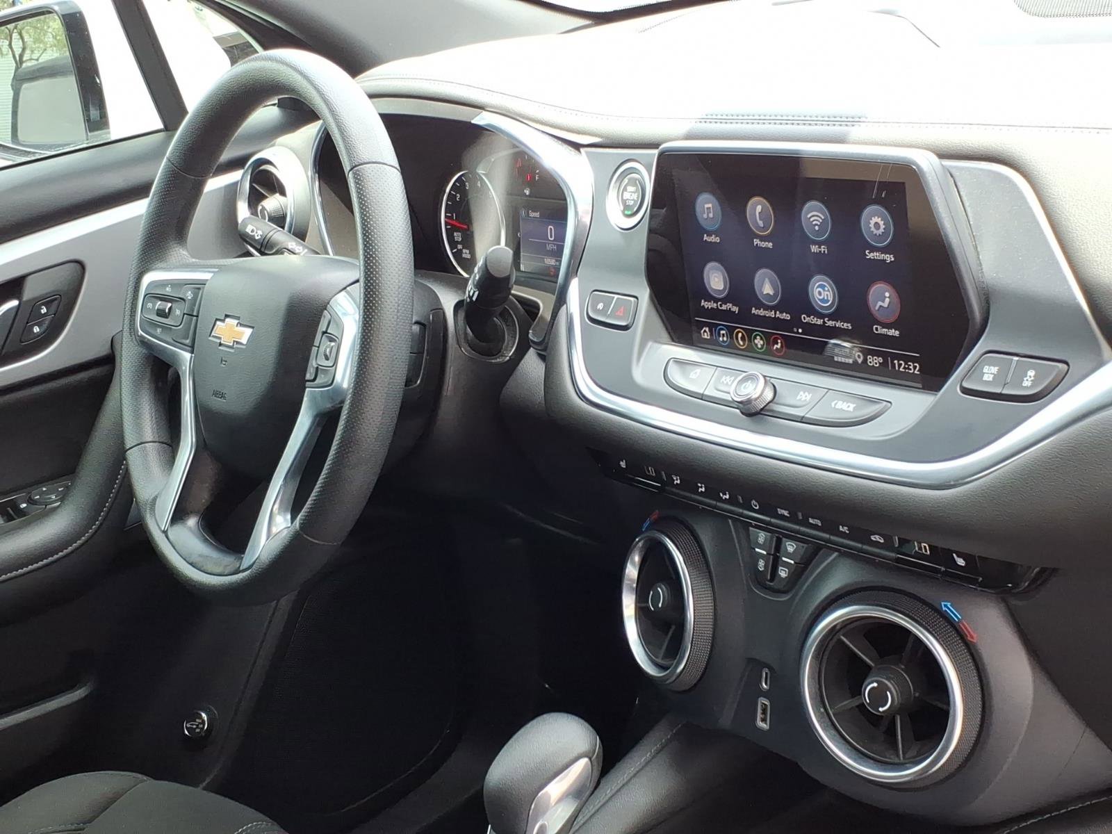Used 2022 Chevrolet Blazer LT FWD image 9
