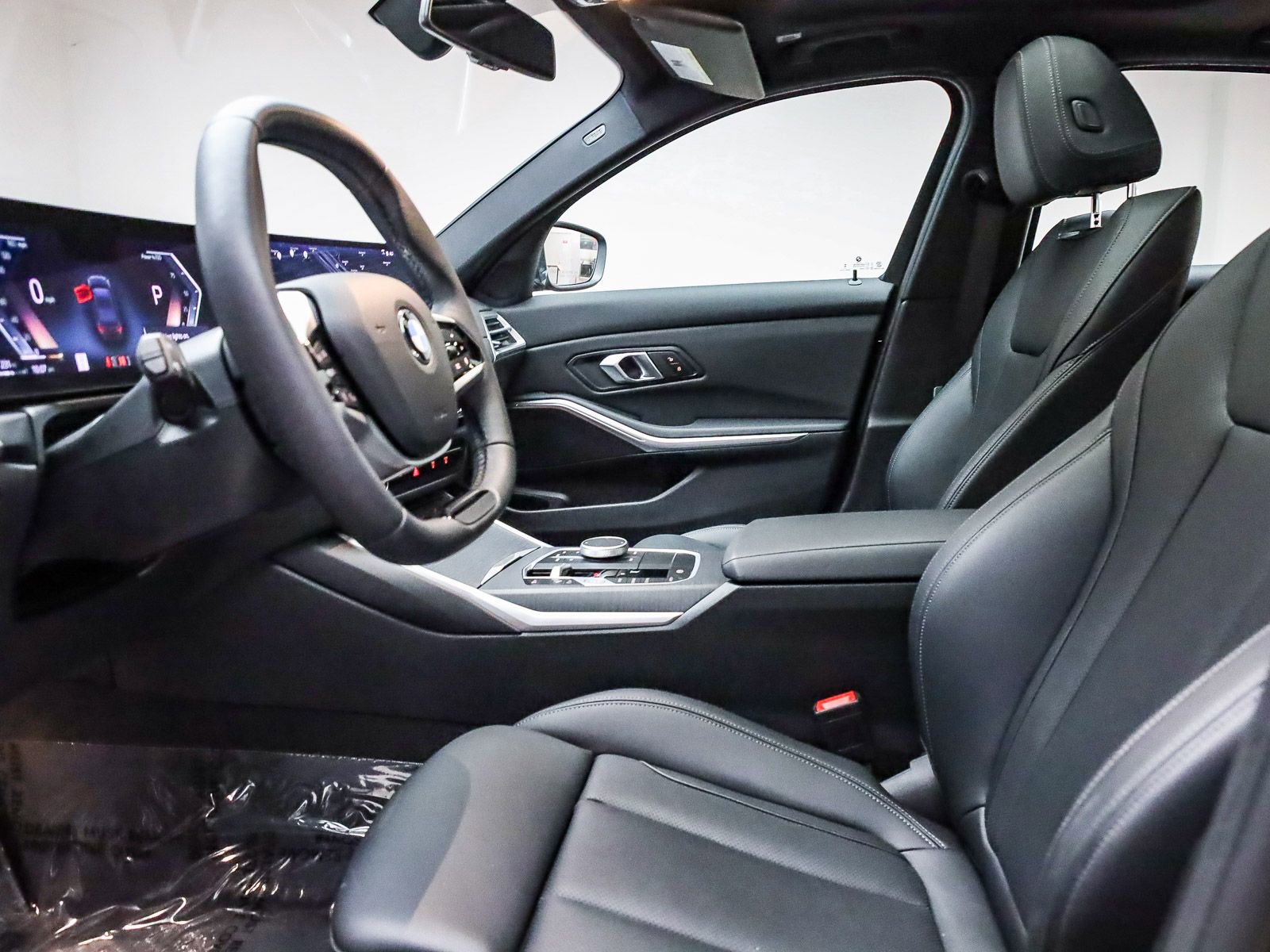 Certified 2025 BMW 330i xDrive 330i xDrive image 18