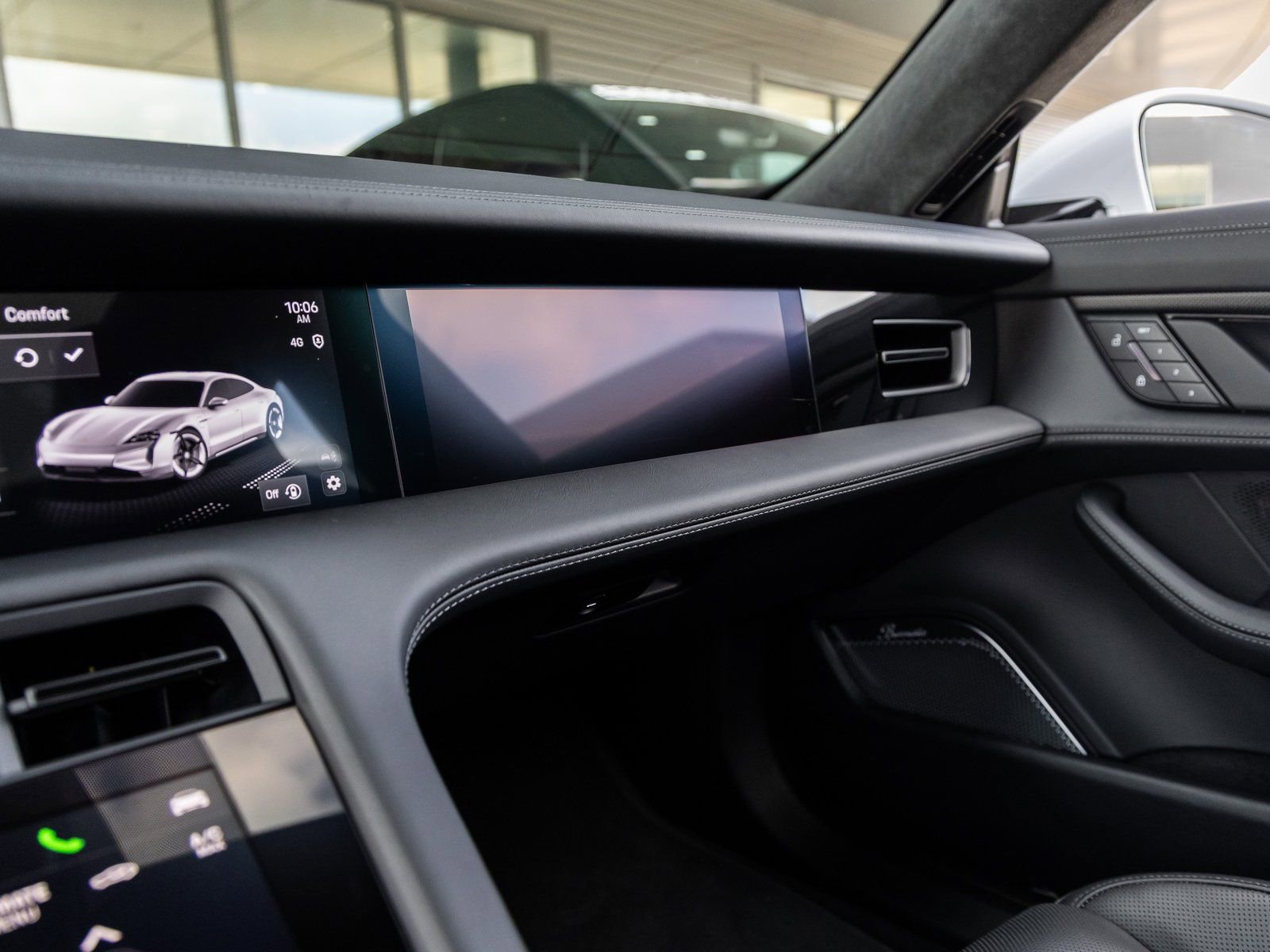 Used 2025 Porsche Taycan GTS image 35