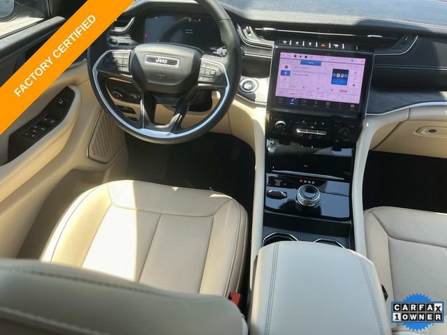 Certified 2025 Jeep Grand Cherokee L Limited w/ Luxury Tech Group II AWD/4WD image 15