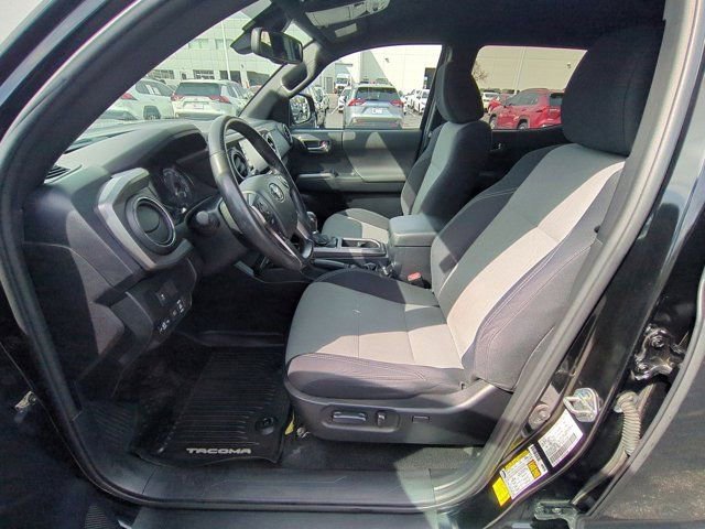 Used 2021 Toyota Tacoma TRD Sport image 9