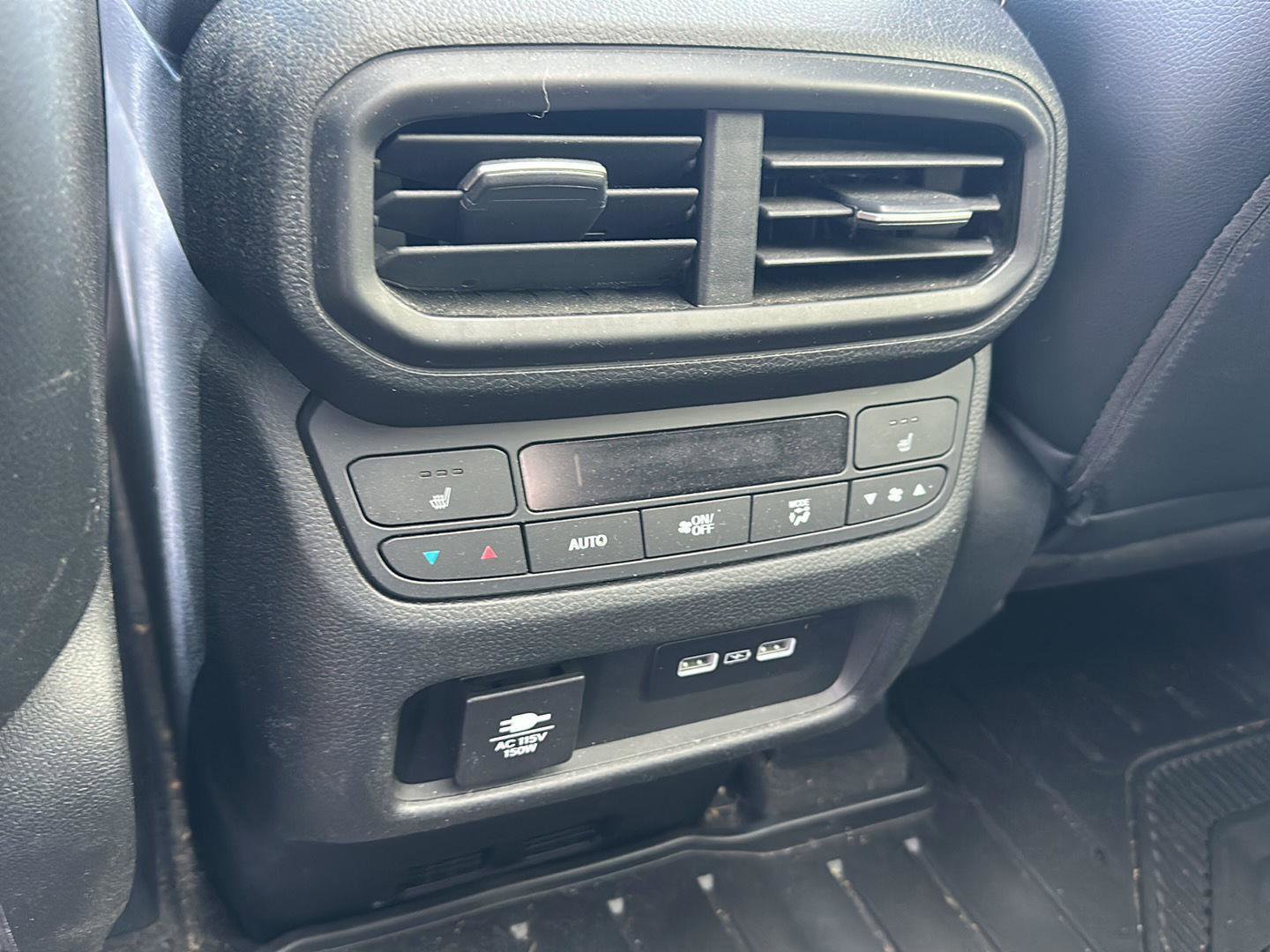 Used 2023 Honda Pilot Elite image 28