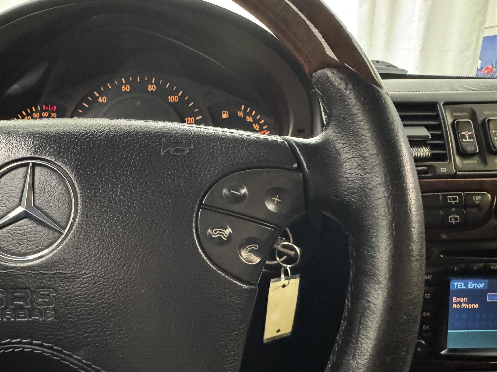 Used 2002 Mercedes-Benz G 500 image 31