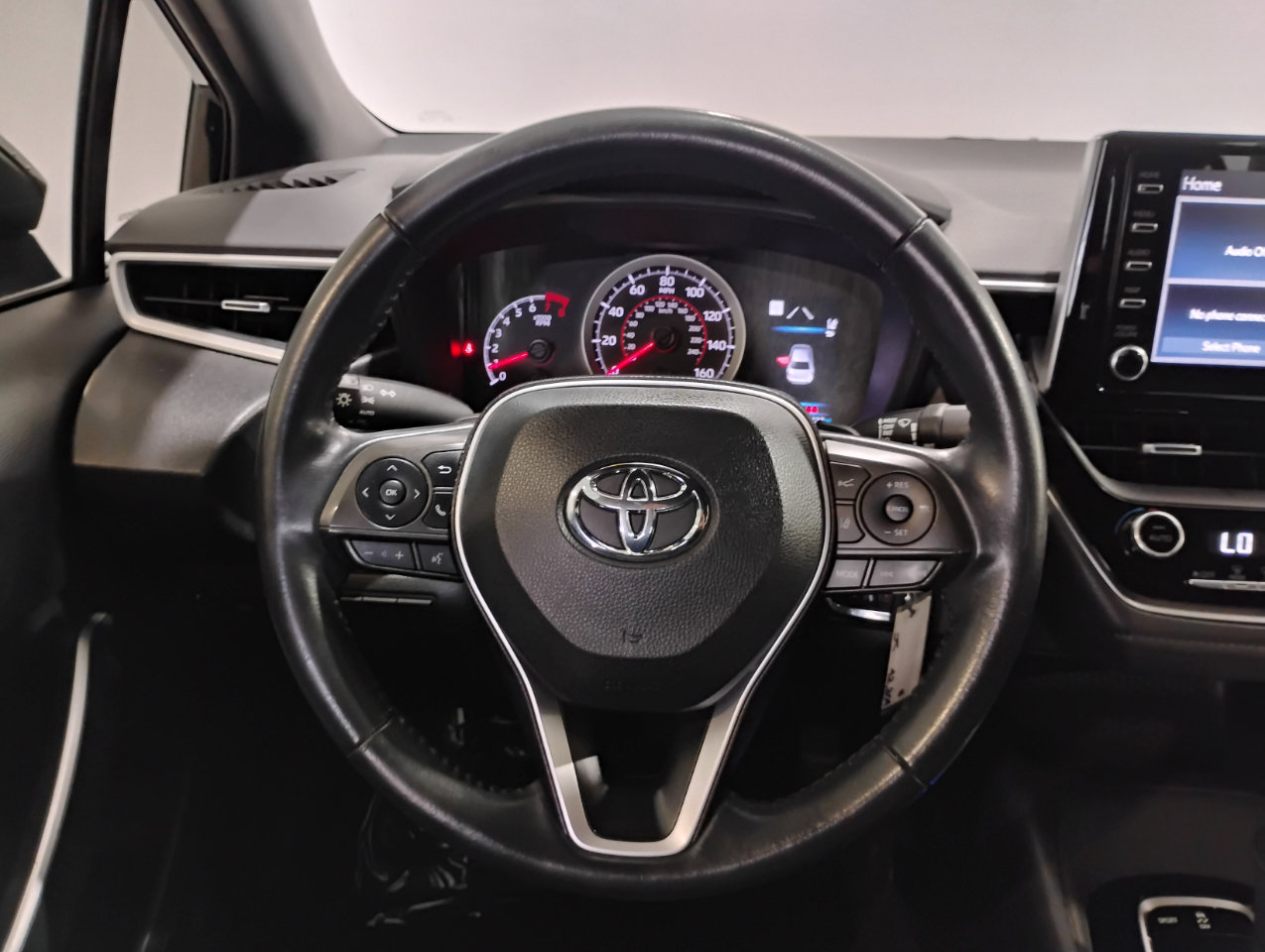 Used 2020 Toyota Corolla SE image 32