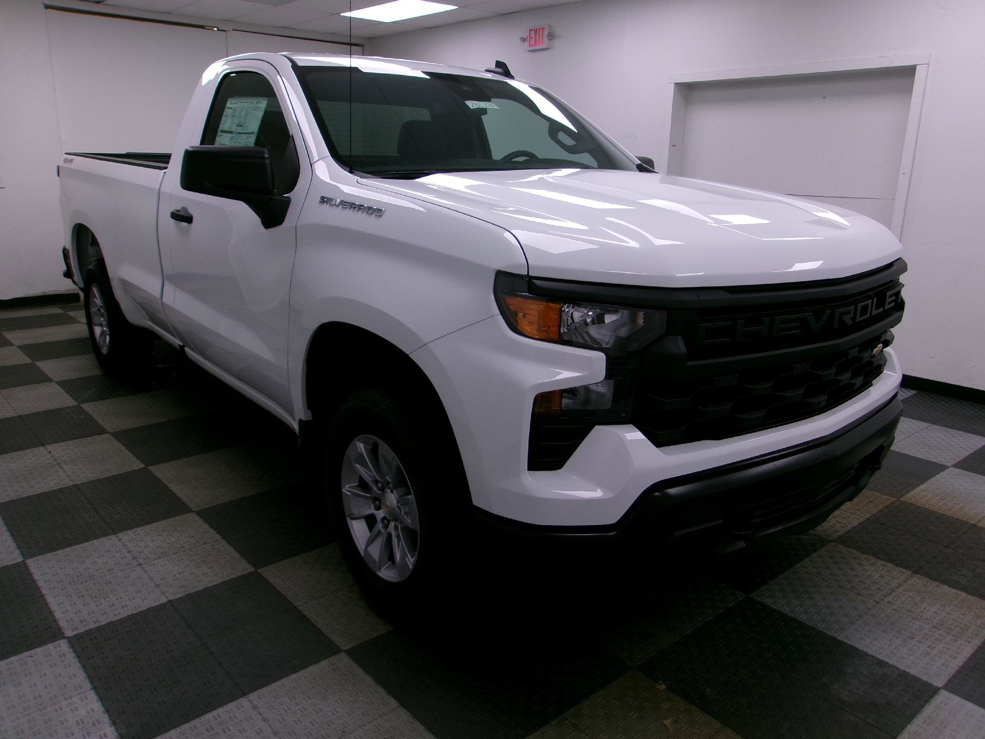 New 2025 Chevrolet Silverado 1500 W/T w/ WT Value Package image 14