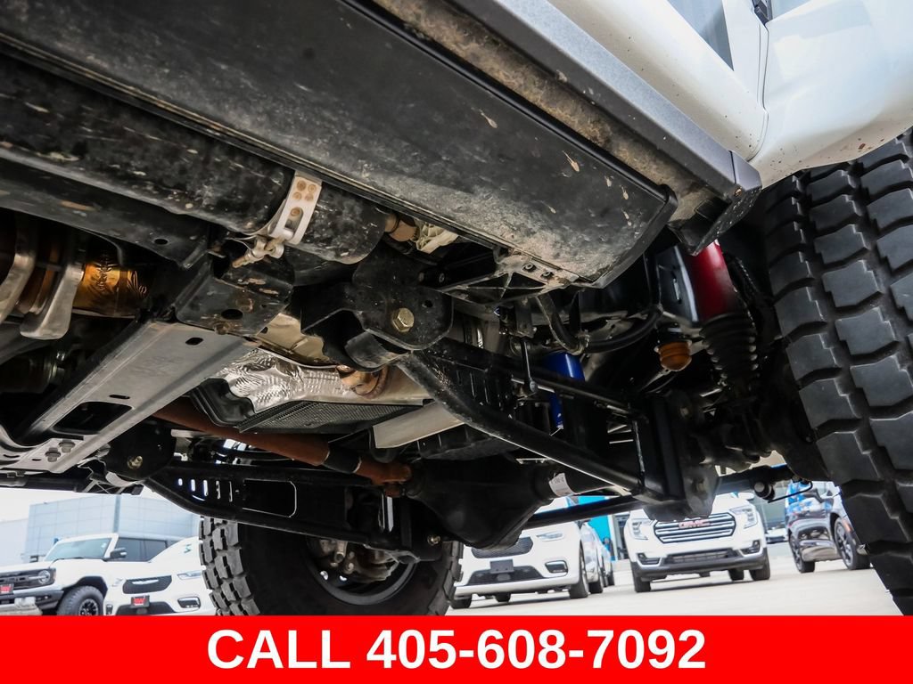 Used 2023 Ford F550 4x4 Crew Cab Super Duty image 15