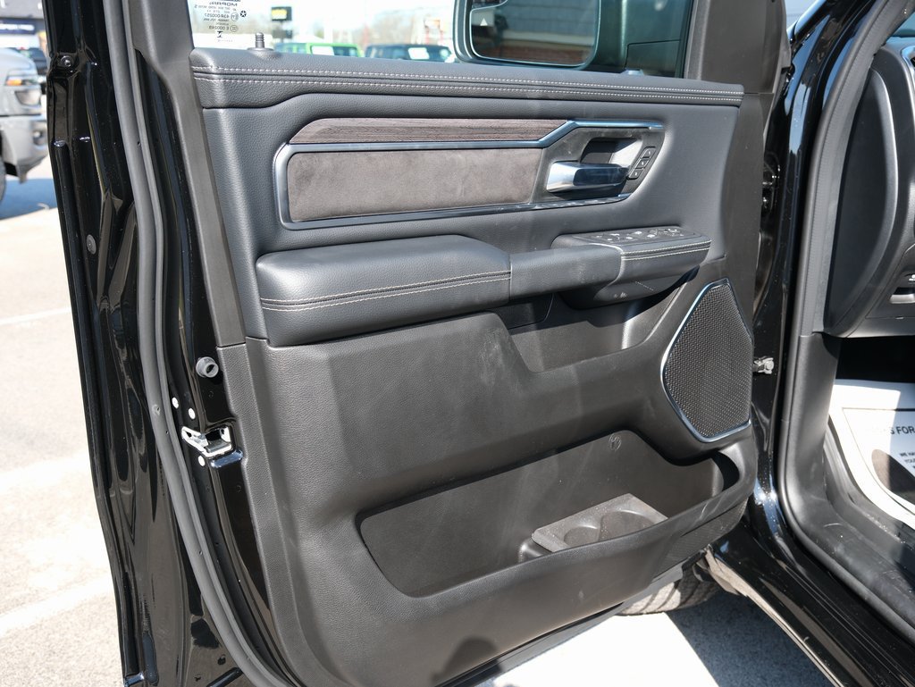 New 2026 RAM 1500 Laramie w/ Night Edition AWD/4WD image 15