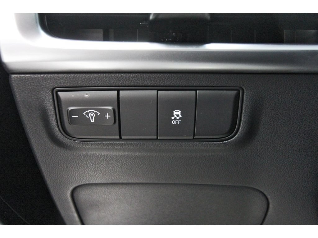 Certified 2026 Hyundai Tucson SE FWD image 22