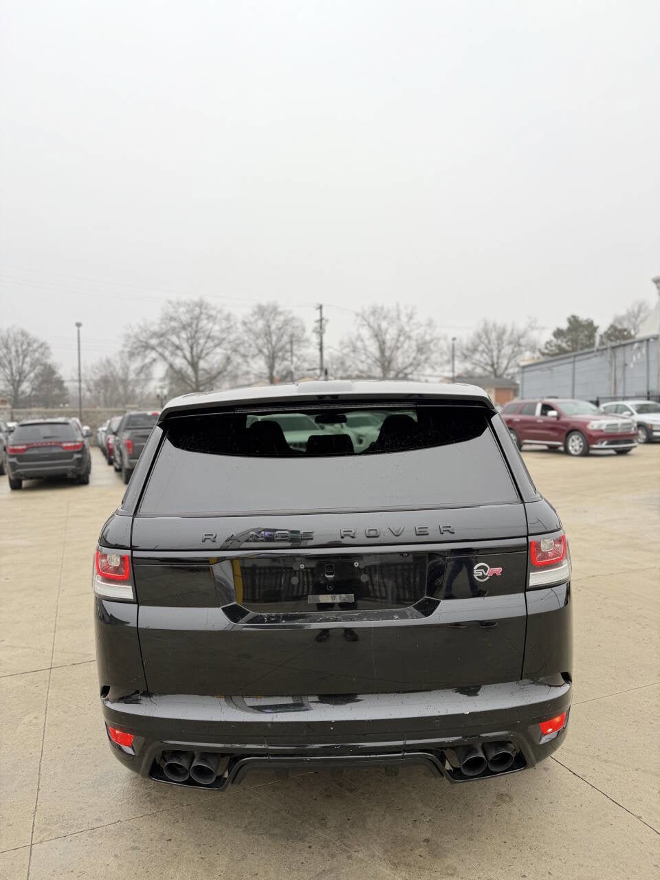 Used 2015 Land Rover Range Rover Sport SVR AWD/4WD image 9