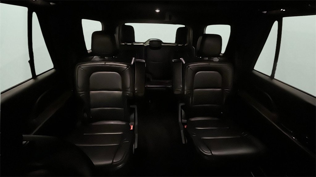 Used 2024 Lincoln Navigator Premiere image 15