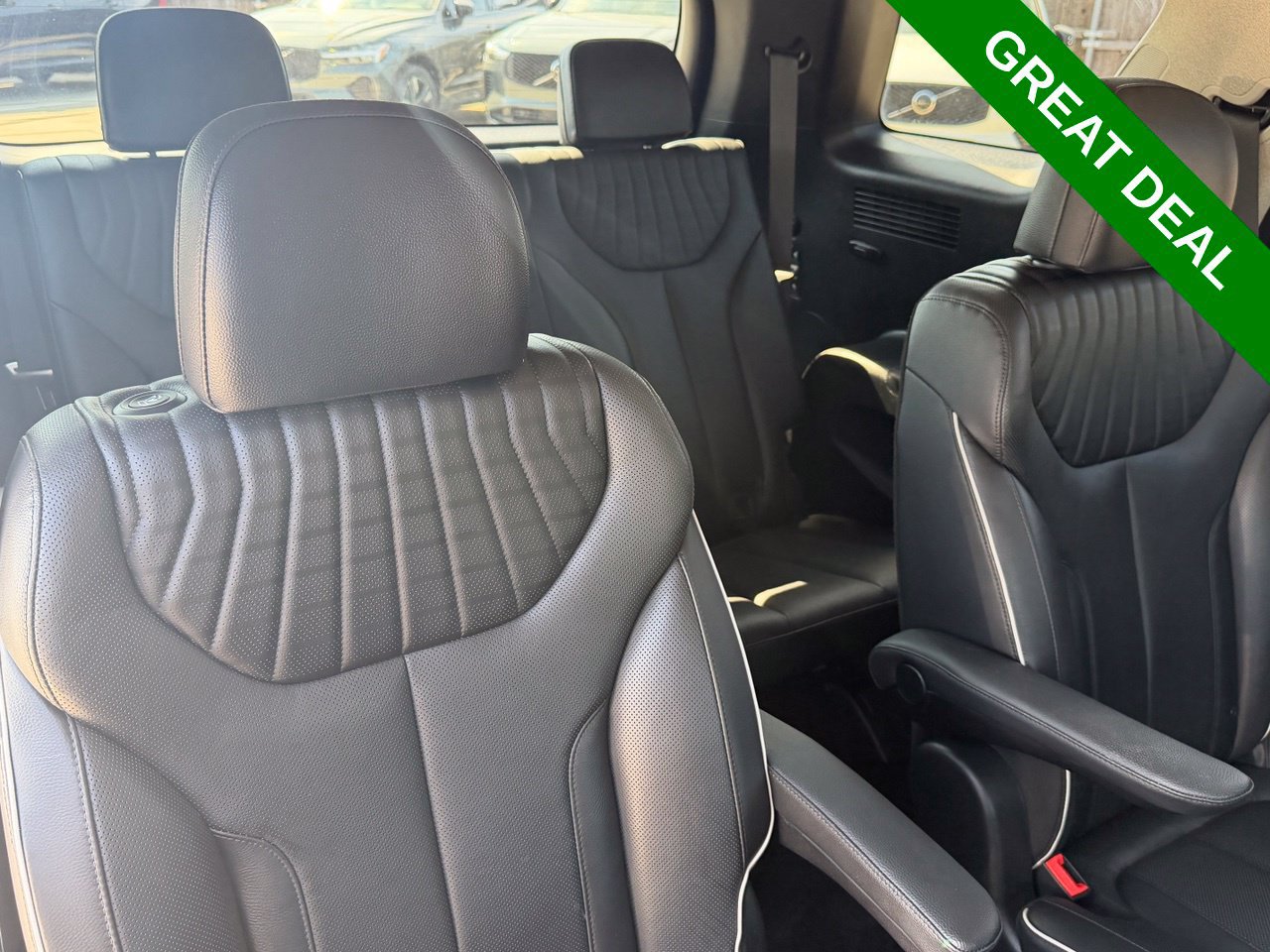 Used 2023 Hyundai Palisade Limited FWD image 18