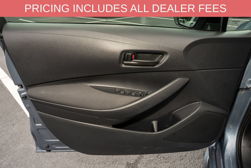 Used 2023 Toyota Corolla LE FWD image 11
