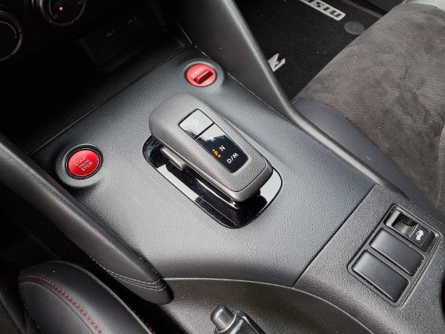 Used 2024 Nissan Z NISMO w/ Floor Mat Package RWD image 9