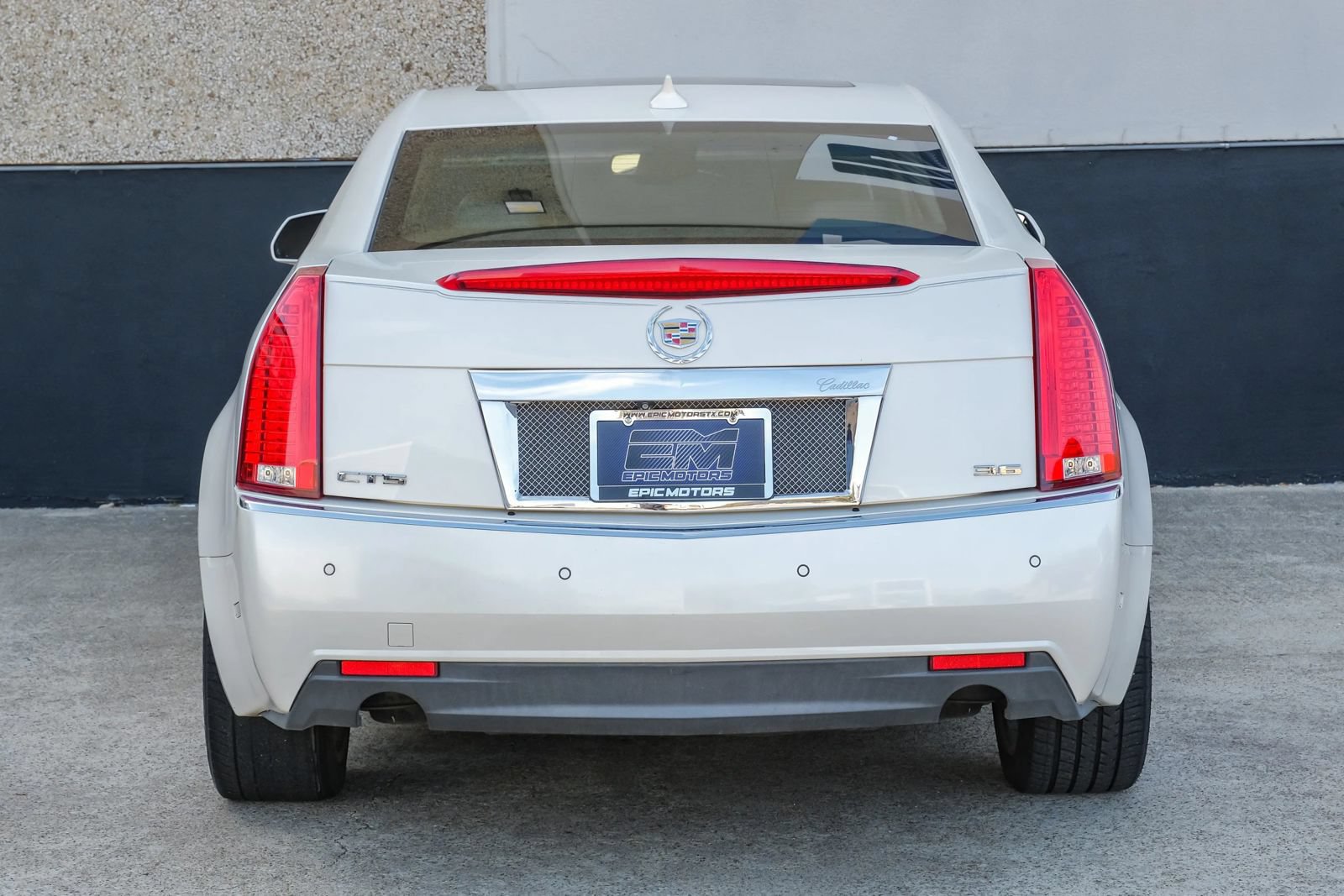 Used 2012 Cadillac CTS Premium w/ CTS Touring Package RWD image 10