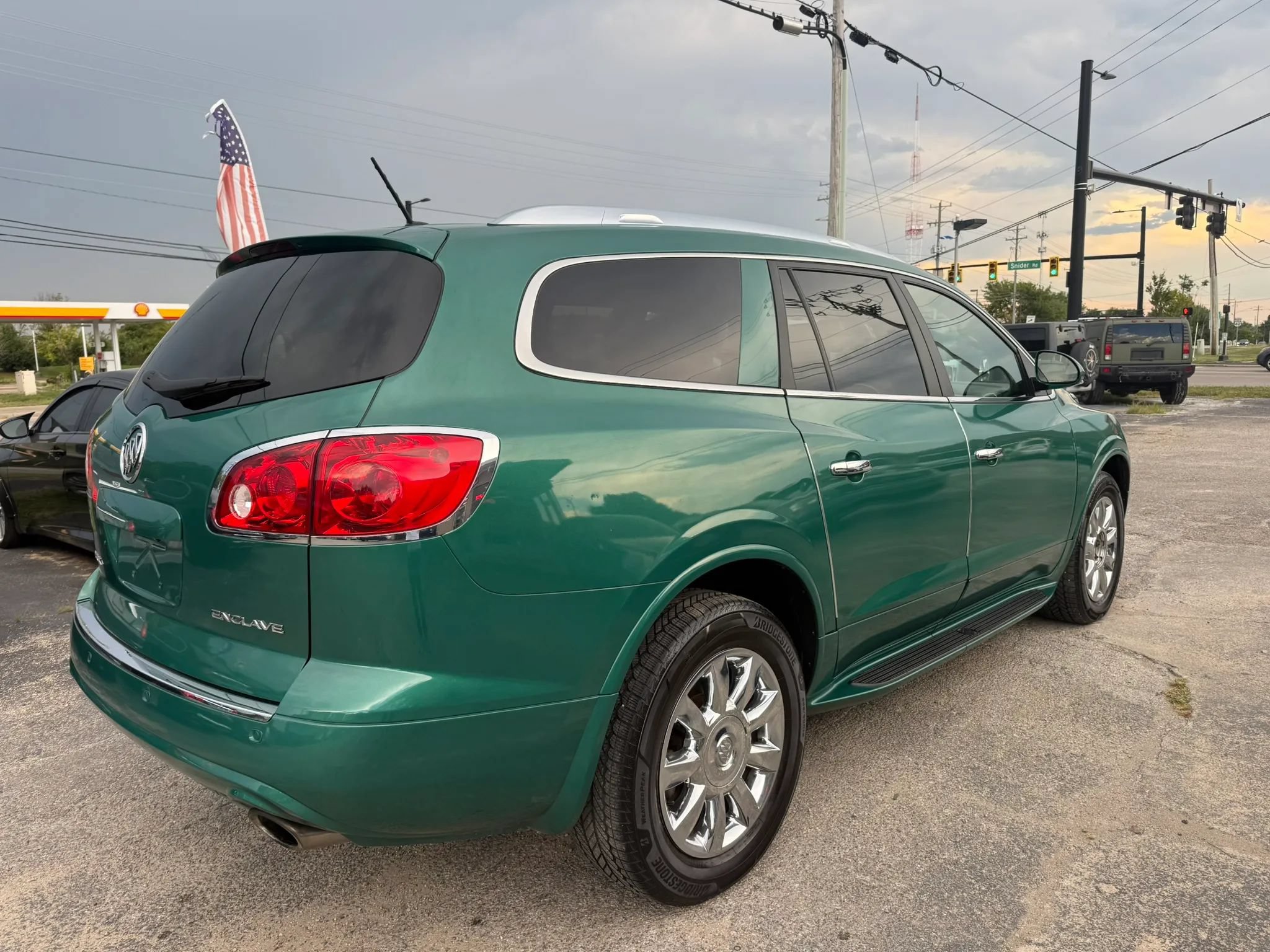 Used 2012 Buick Enclave Leather FWD image 6