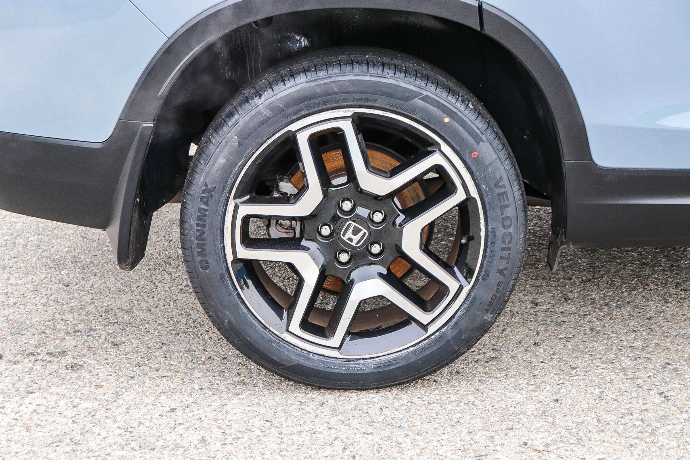 Used 2023 Honda Passport Elite image 11