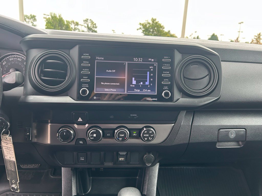 Used 2021 Toyota Tacoma SR AWD/4WD image 17