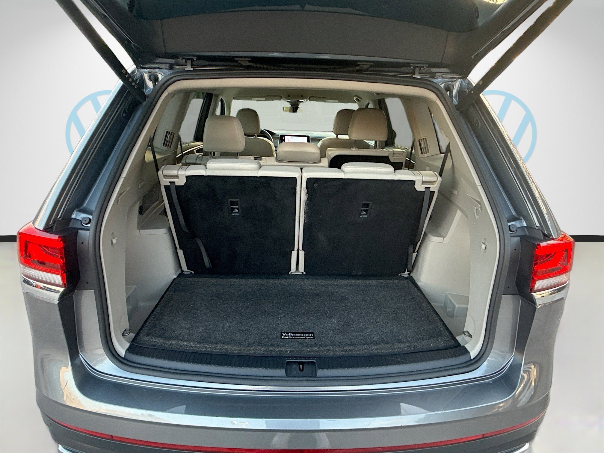 Used 2024 Volkswagen Atlas SE image 26