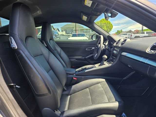 Used 2019 Porsche 718 Cayman RWD image 10
