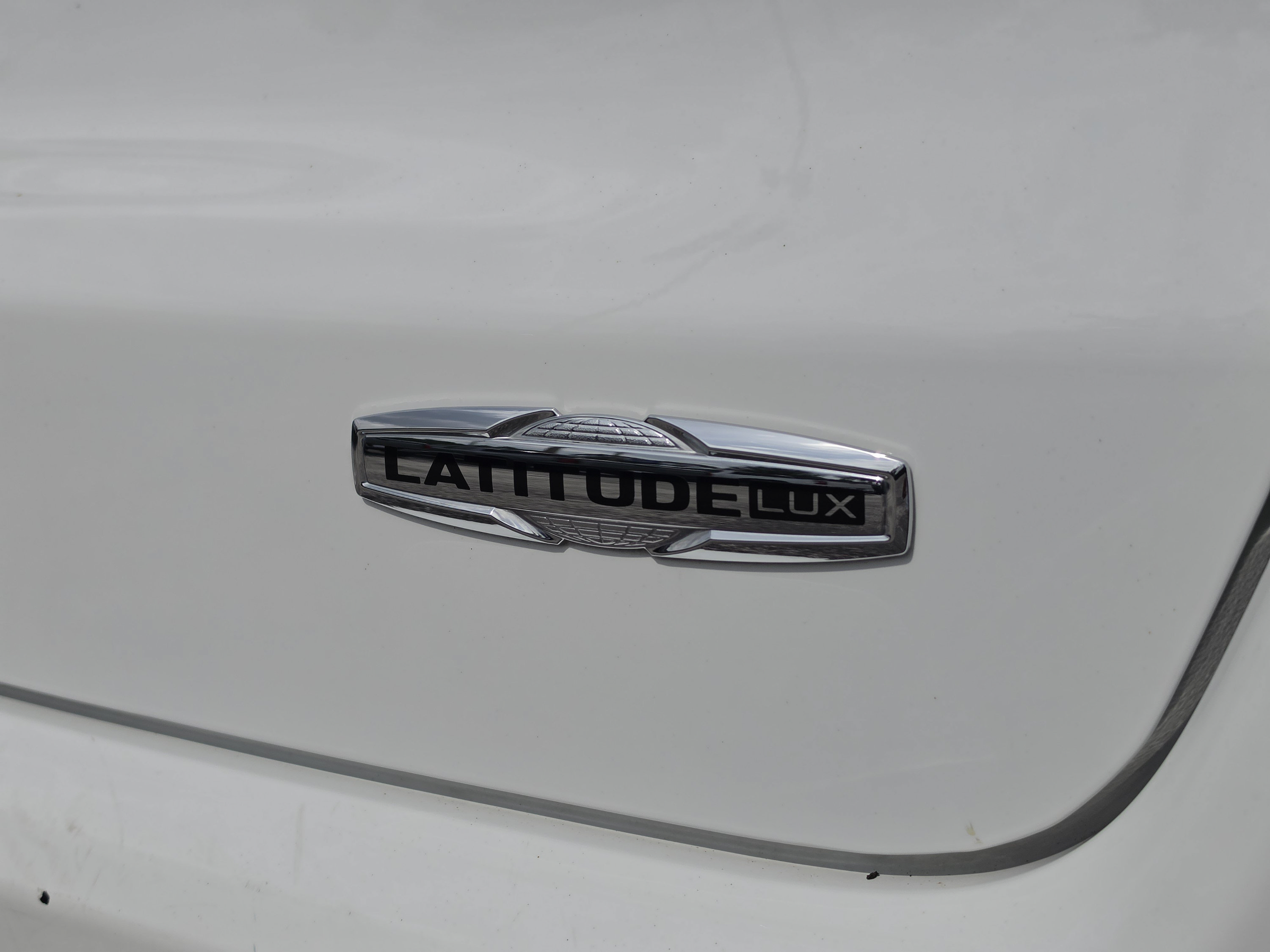 Used 2023 Jeep Compass Latitude AWD/4WD image 16