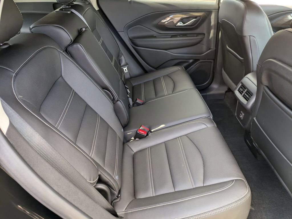 Used 2022 GMC Terrain Denali image 25