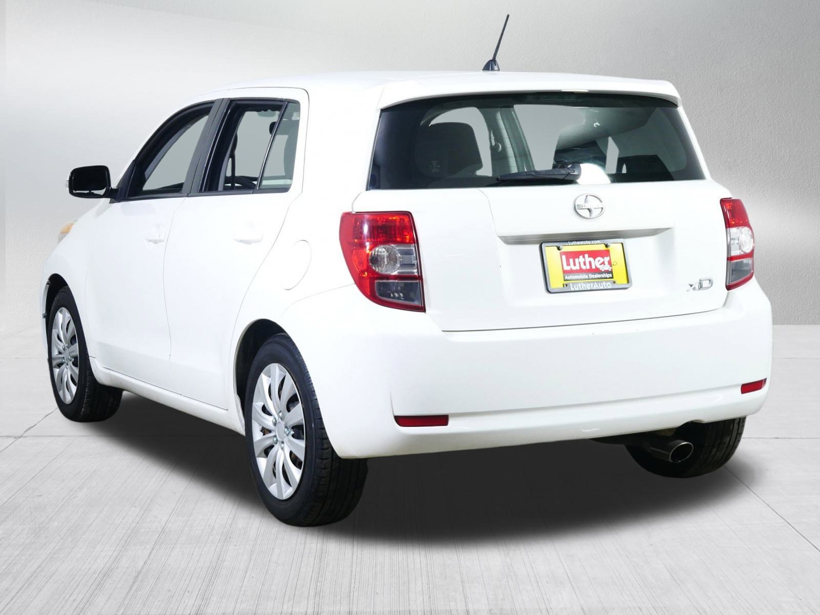 Used 2012 Scion xD image 5