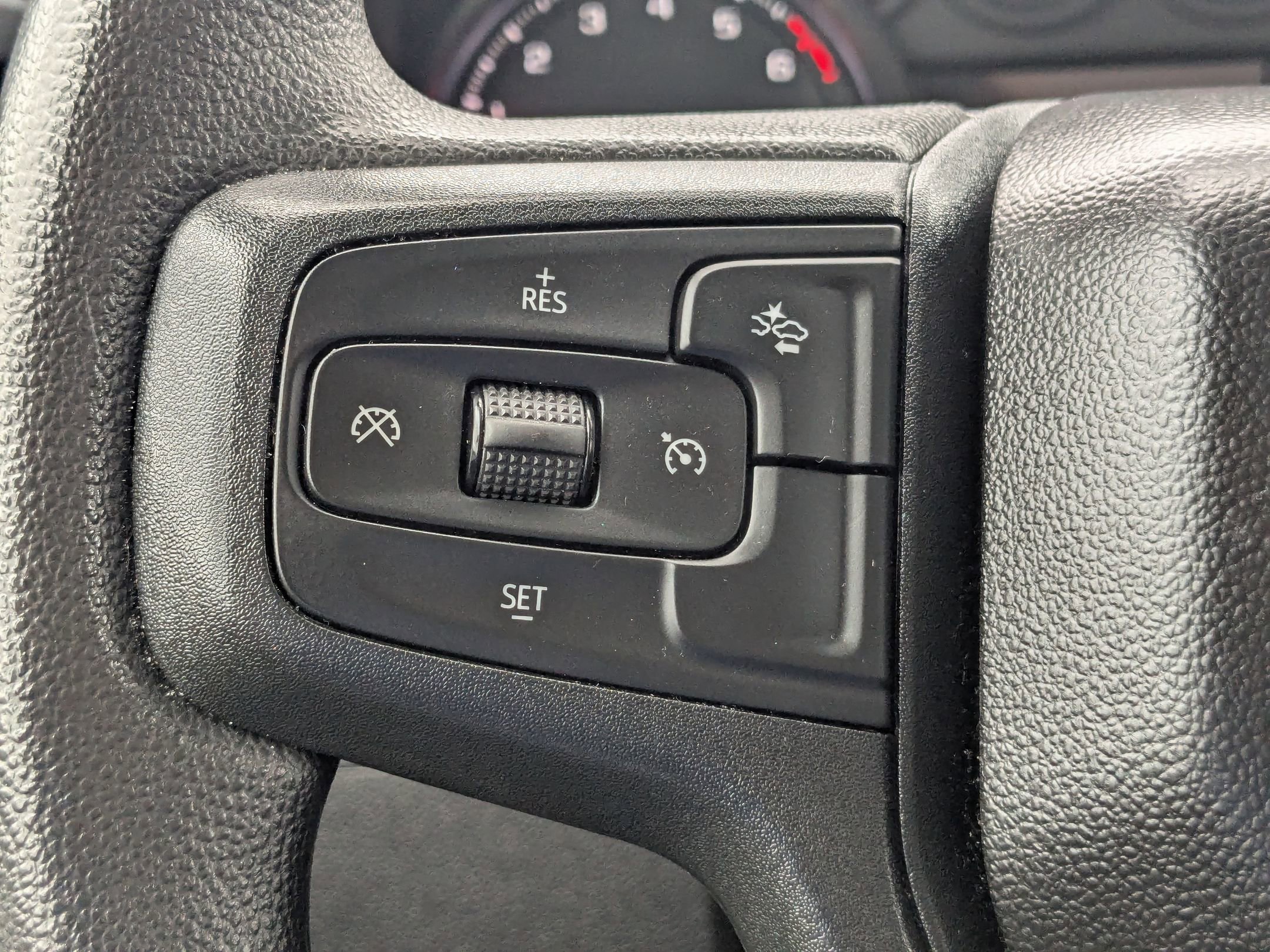 Used 2024 Chevrolet Silverado 1500 Custom w/ Turbomax Blackout Package image 22