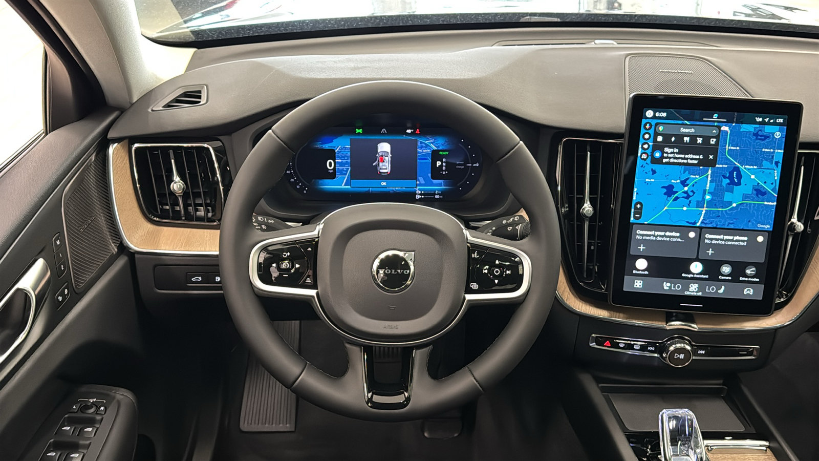 New 2026 Volvo XC60 T8 Plus w/ Climate Package AWD/4WD image 12