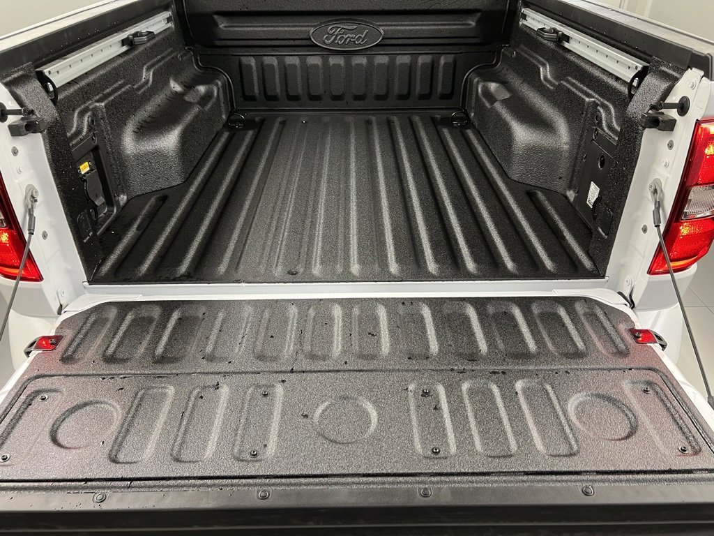 New 2025 Ford Maverick Lobo image 33