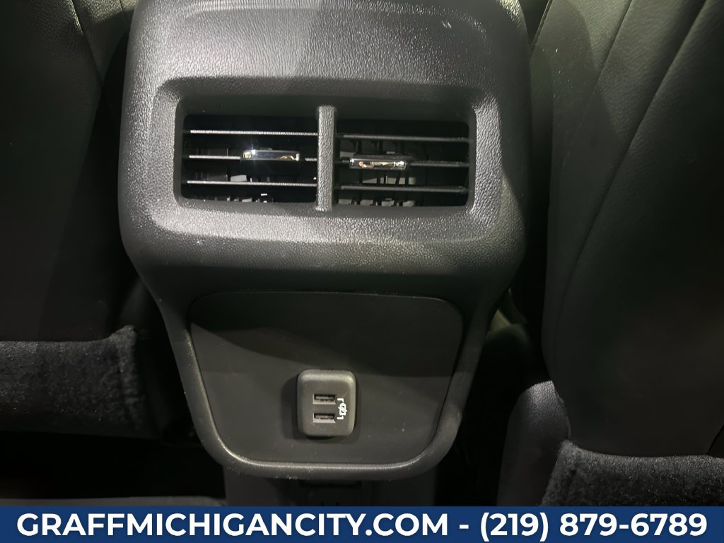 Used 2024 Chevrolet Equinox RS w/ RS Leather Package AWD/4WD image 19