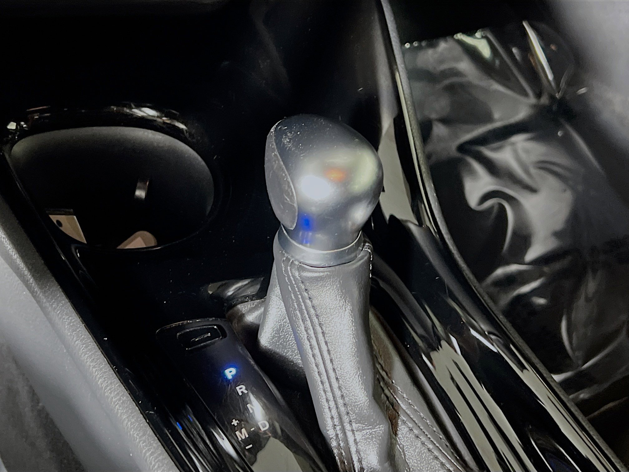 Used 2020 Toyota C-HR XLE image 24